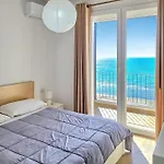 Vista Del Mare 120 - Happy